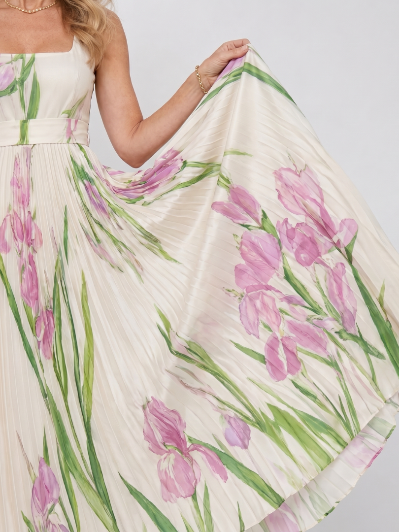 Abito Midi Senza Maniche in Satin con Scollatura Quadrata e Pieghe Eleganti