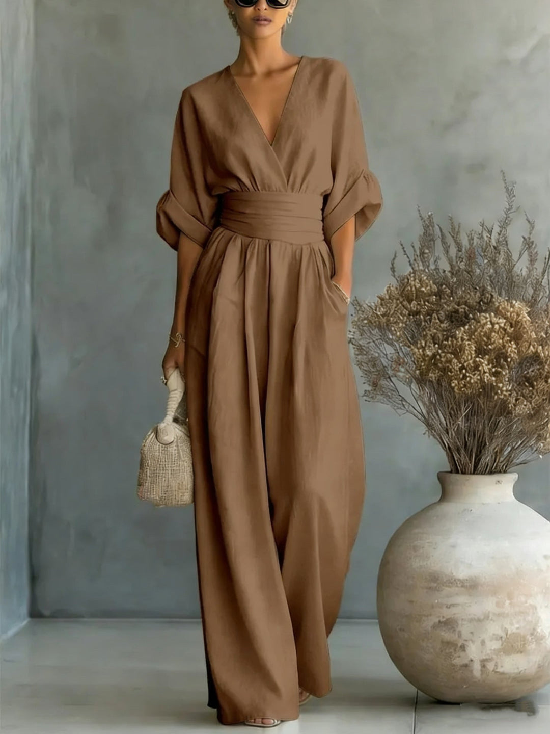 Abito Elegante a V, Schiena Nuda e Maniche Fluide